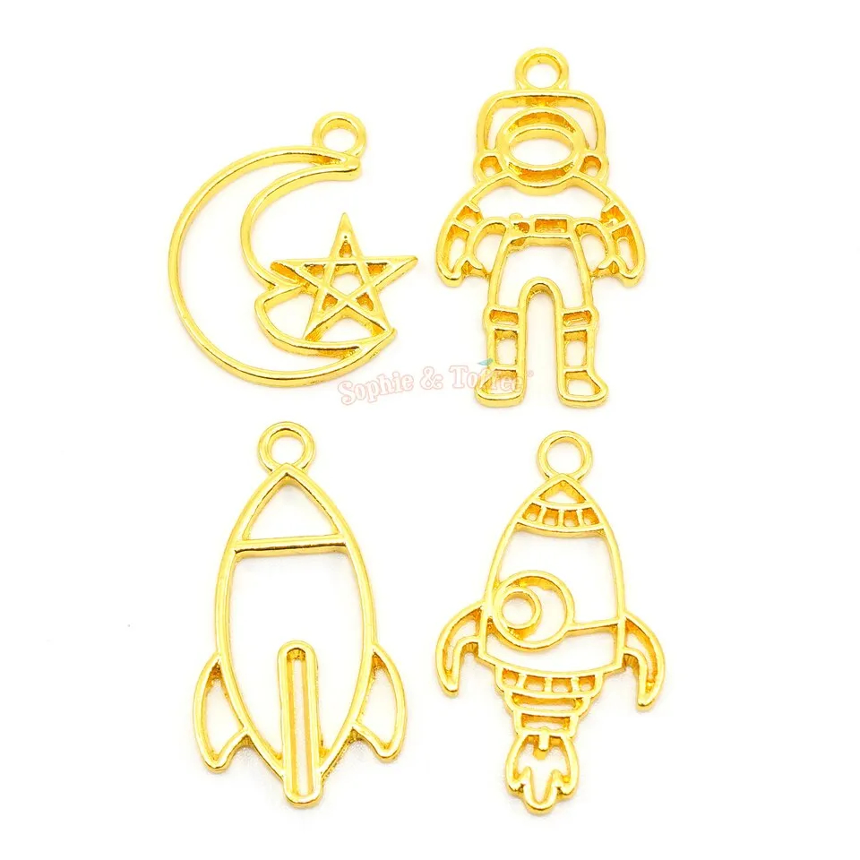 Astronaut Space Theme Open Bezel Charms (4 pieces)