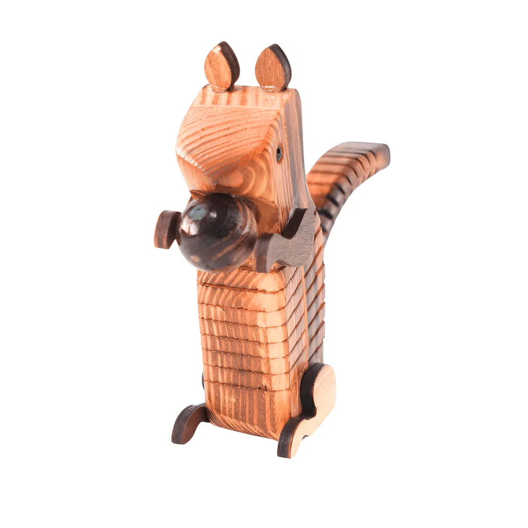 Beautiful Home Decoration Showpieces Squirrel Pack of 1