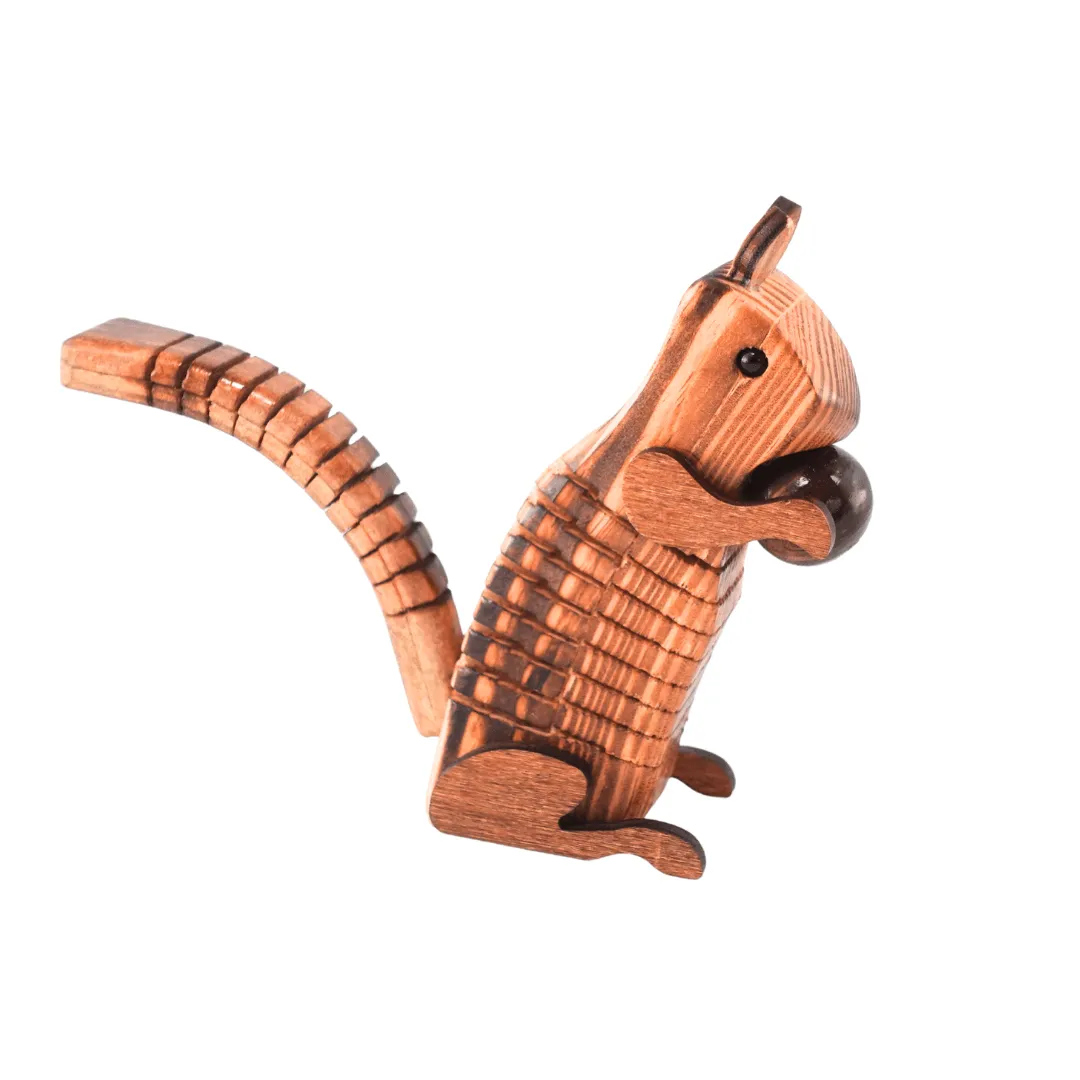 Beautiful Home Decoration Showpieces Squirrel Pack of 1