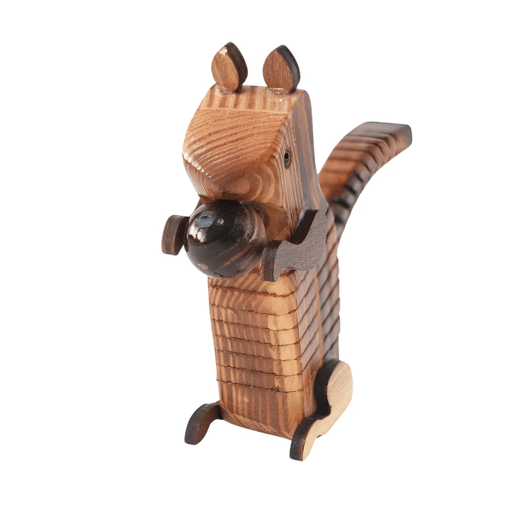 Beautiful Home Decoration Showpieces Squirrel Pack of 1