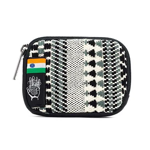 Coyopa Pouch