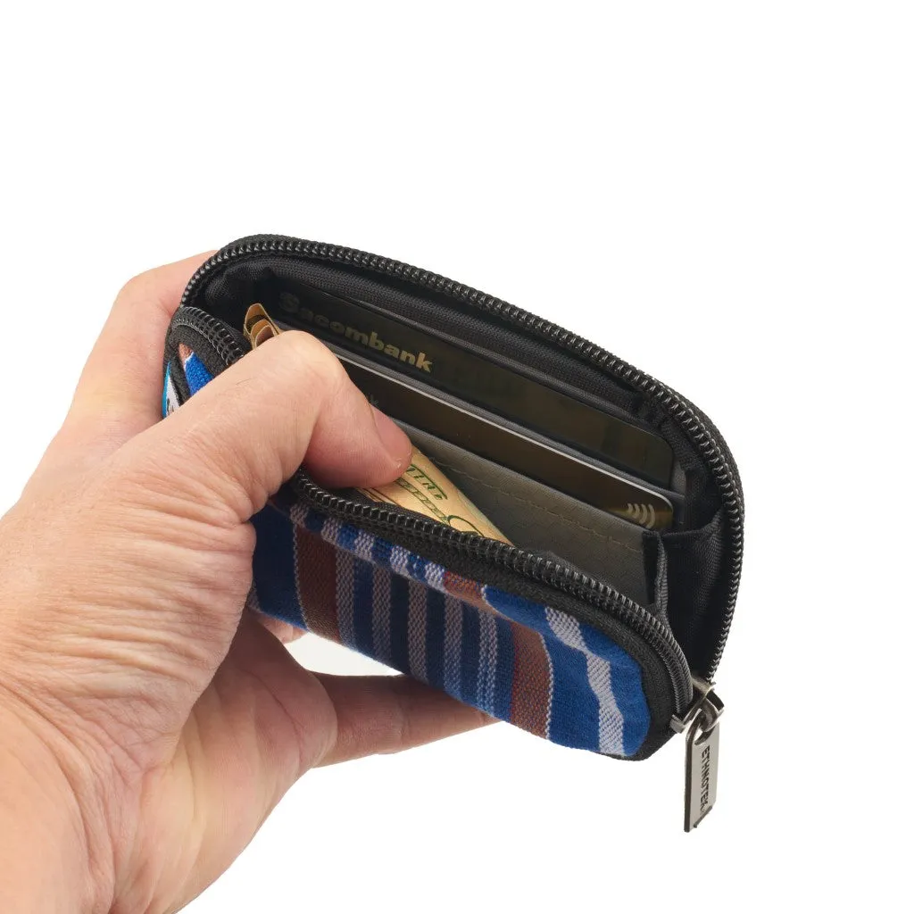 Coyopa Pouch