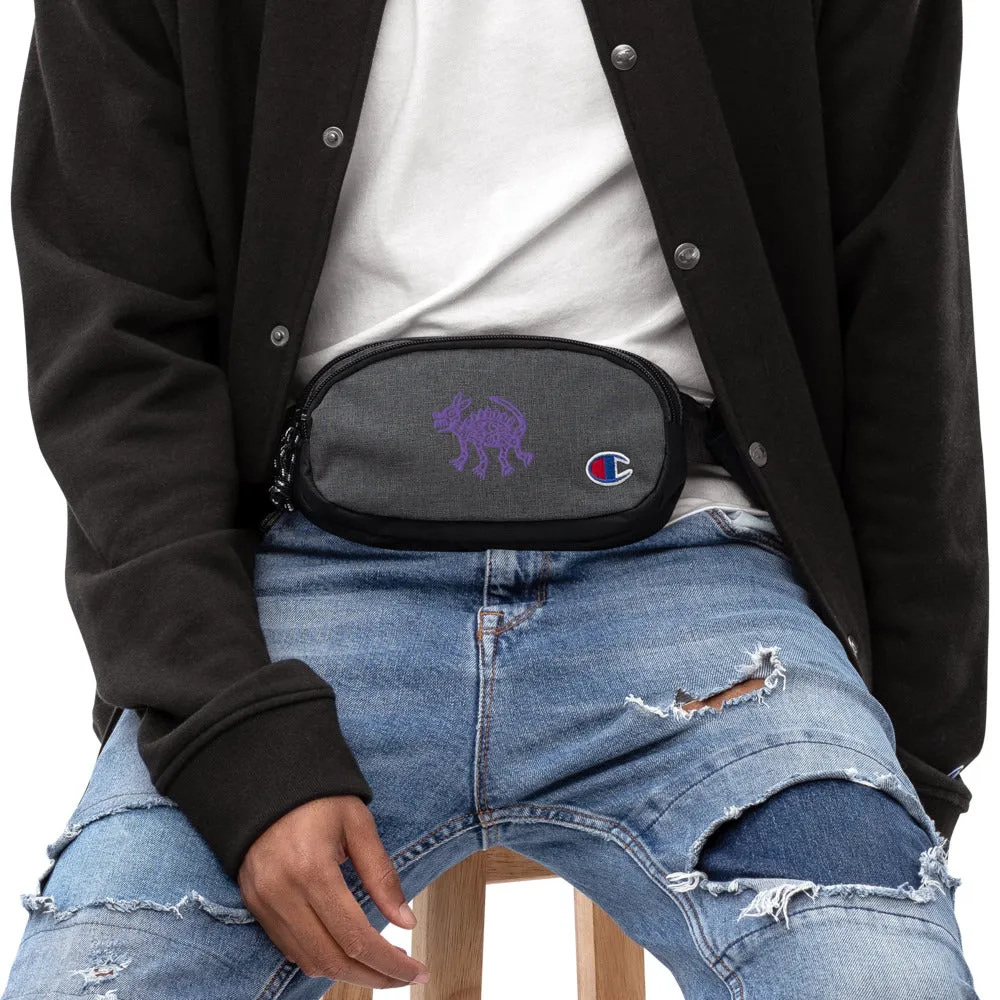 Embroidered Champion fanny pack Coyote