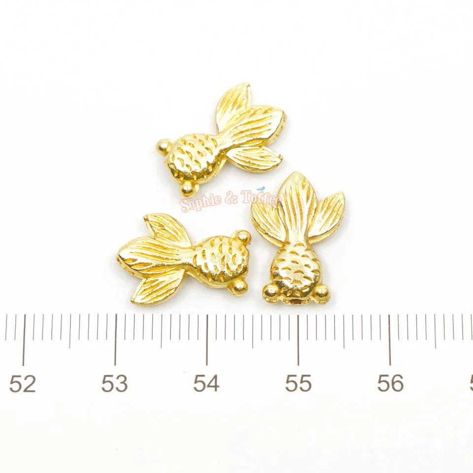 Goldfish Metal Embellishment Inclusions (10 pieces)